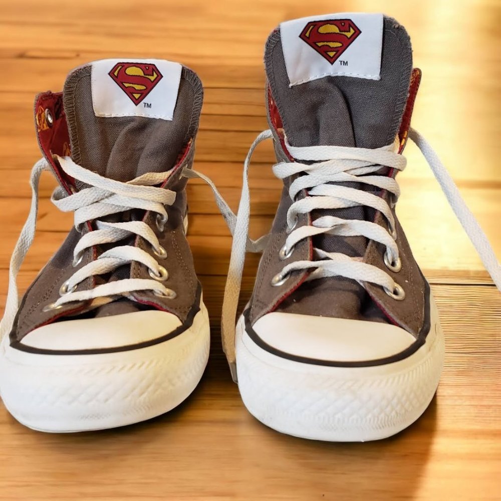 Unisex Superman Converse All Star Chuck Taylor Shoes Size Men's 6, Women's 8